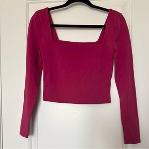 Aritzia Babaton Contour Squareneck Longsleeve Top Cranberry Pink, medium